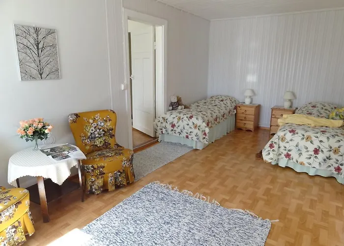 Stoersby לינה וארוחת בוקר *